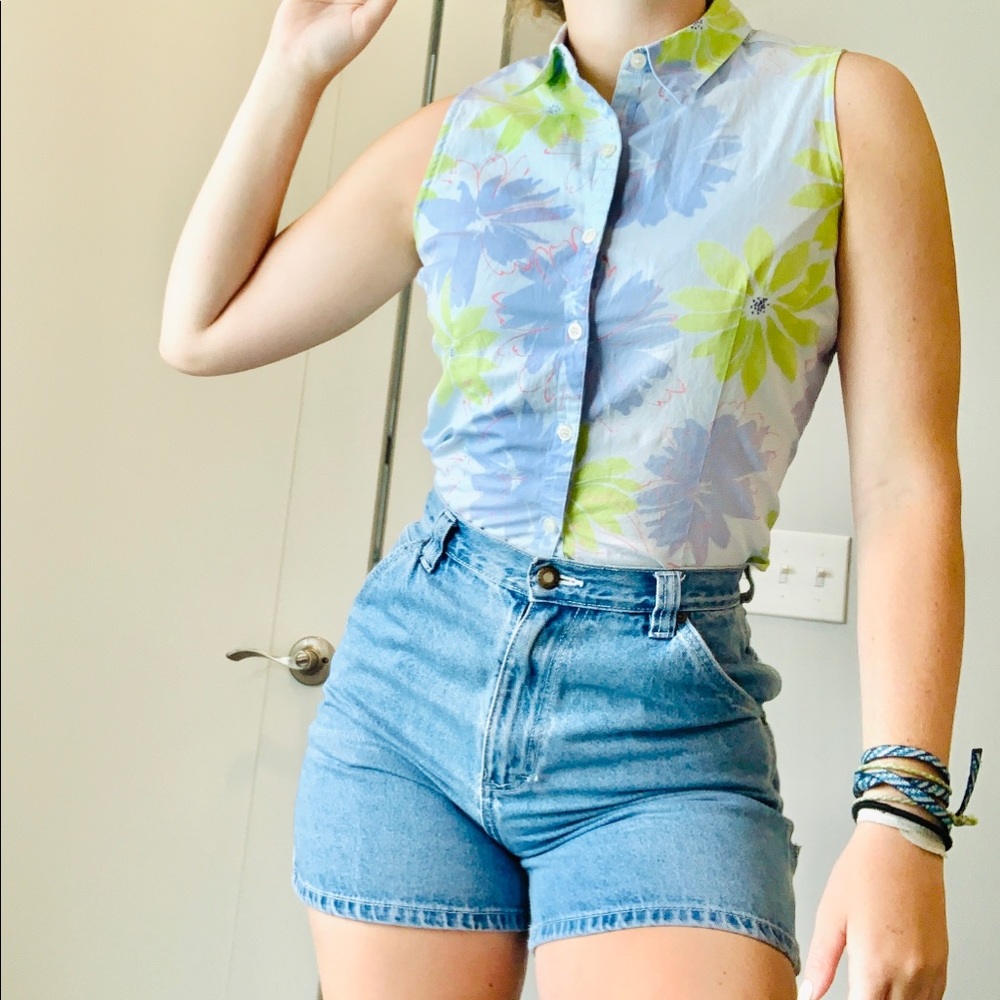 Vintage looking floral collared button up top